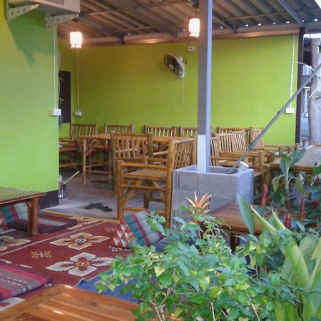 קו לנטה Baan Mook Anda Hostel מראה חיצוני תמונה