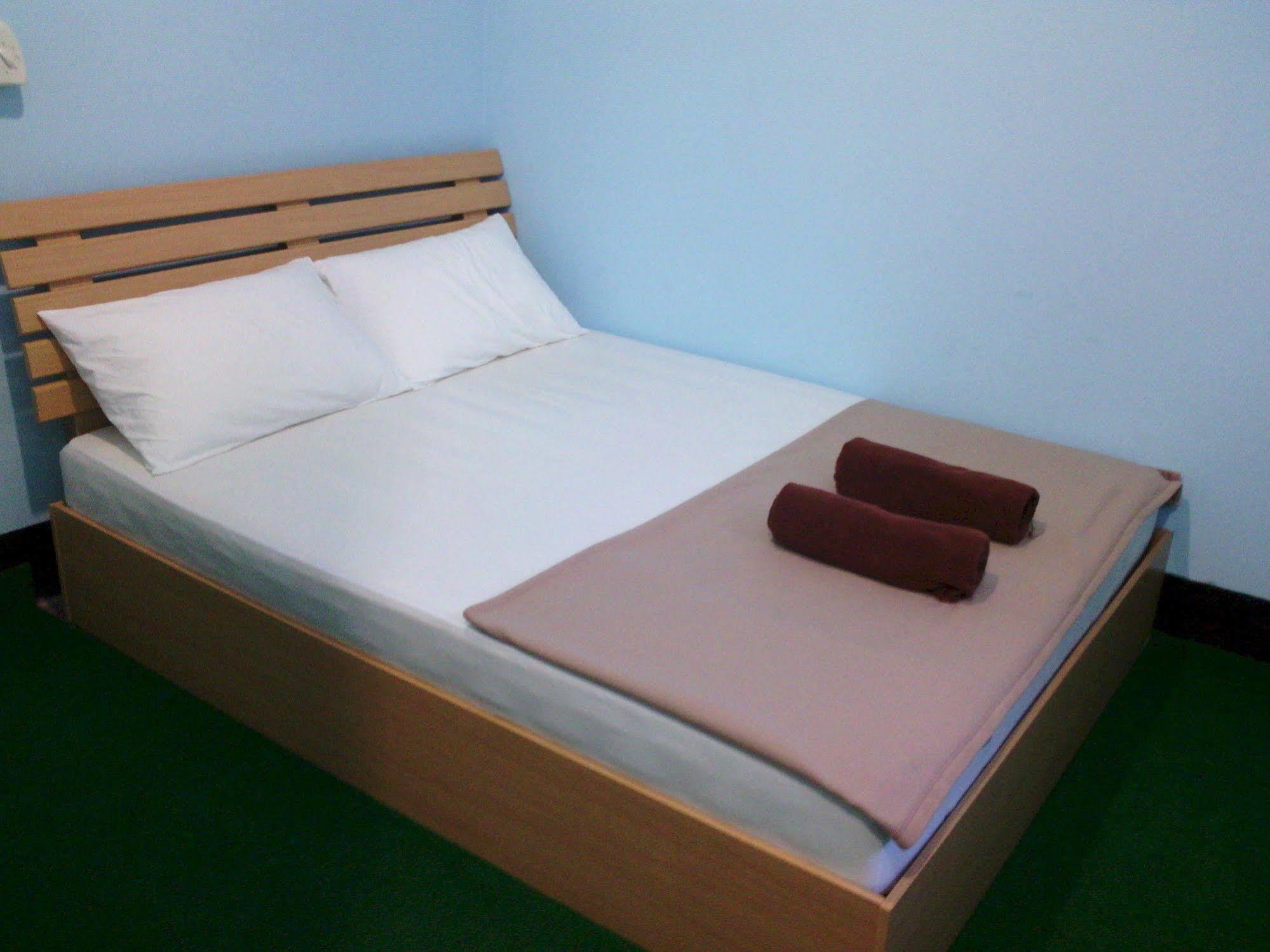קו לנטה Baan Mook Anda Hostel מראה חיצוני תמונה